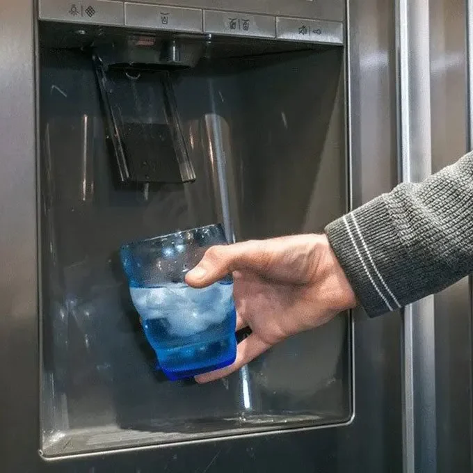 Ice-Maker-Repair2-circle